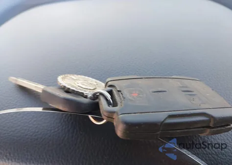 2017 Chevrolet Silverado 2Lt from USA, damaged, VIN 3GCUKRECXHG438213